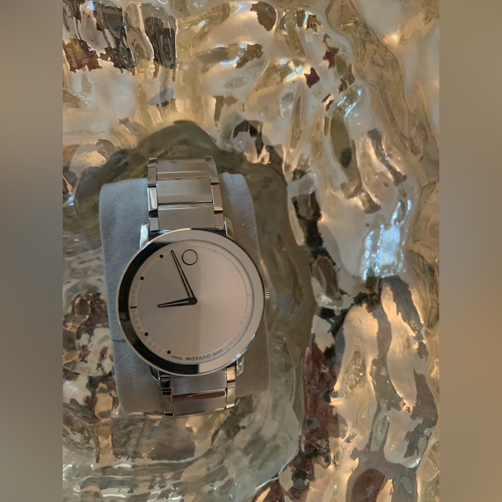 MOVADO - Picture 6 of 9